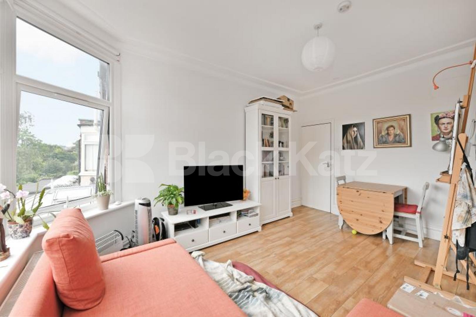 Uniquely designed interiors 1 Bedroom Flat in Danvers Road N8